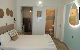 Christina'S Studio Suite